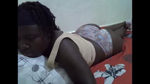 darling_ella online show from March 28, 5:07 am