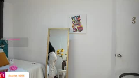 Snapshot of darling_spoiled chatting on June 20, 9:56 am darling online show from June 20, 9:56 am