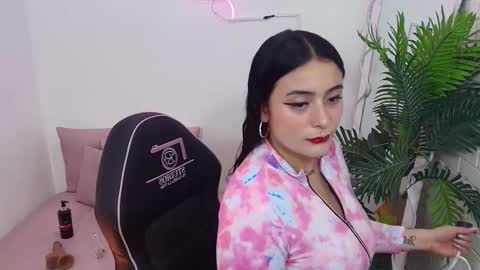 Darling online show from October 1, 3:01 am