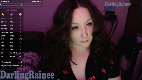 DarlingRainee online show from April 29, 10:30 am