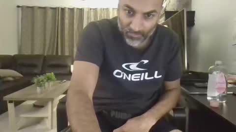 Snapshot of darryl43321 chatting on December 21, 1:02 am darryl43321 online show from December 21, 1:02 am