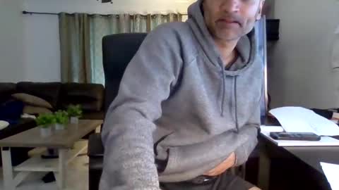 Snapshot of darryl43321 chatting on March 6, 6:37 pm darryl43321 online show from March 6, 6:37 pm