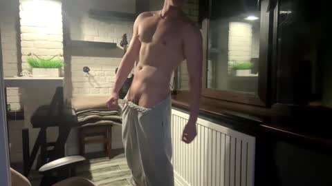 dartallo online show from March 12, 9:32 pm