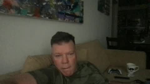 Snapshot of dartanha007 chatting on February 23, 1:42 pm dartanha007 online show from February 23, 1:42 pm