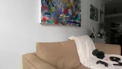 Snapshot of dartanha007 chatting on October 10, 3:33 pm dartanha007 online show from October 10, 3:33 pm