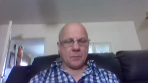 darts1980 online show from July 25, 9:29 am