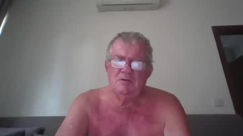 darwincock online show from April 24, 2:03 am
