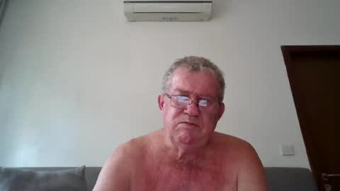 darwincock online show from June 22, 1:40 am