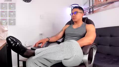 Dash online show from November 12, 12:16 pm