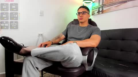 Dash online show from December 16, 1:05 pm