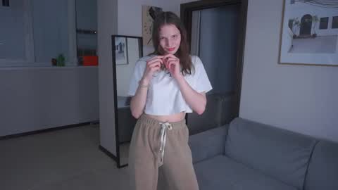 Snapshot of dasha_brown chatting on April 9, 4:34 pm Dasha online show from April 9, 4:34 pm