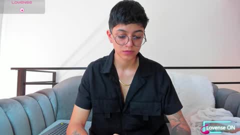 Dass Roman online show from September 29, 7:51 pm