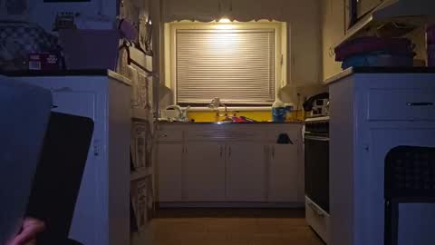 LushLavish online show from September 18, 8:49 am