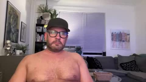 Datguy127 online show from March 27, 1:11 am