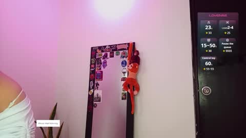 Snapshot of daturastramonium_ chatting on January 18, 3:54 am Marie Anne online show from January 18, 3:54 am