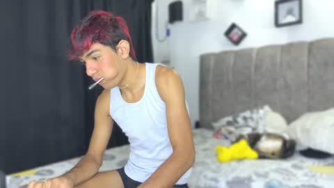 Snapshot of dav_nagel2 chatting on June 26, 12:37 am ANGEL online show from June 26, 12:37 am