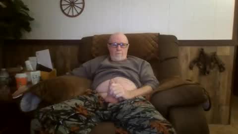 dave571960 online show from January 10, 11:45 am