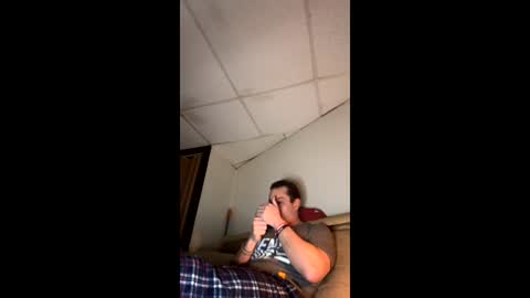 Snapshot of dave875126 chatting on February 3, 1:26 am dave875126 online show from February 3, 1:26 am