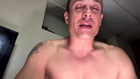 Snapshot of dave875126 chatting on March 16, 5:44 am dave875126 online show from March 16, 5:44 am