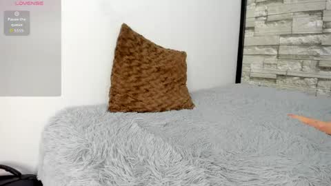 dave_925_ online show from April 16, 9:39 pm