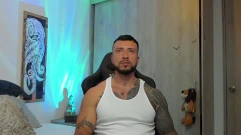 DAVE MAX online show from December 8, 8:41 am