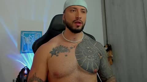 DAVE MAX online show from October 3, 5:21 pm