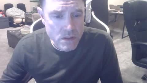 daved14u online show from April 23, 5:08 am