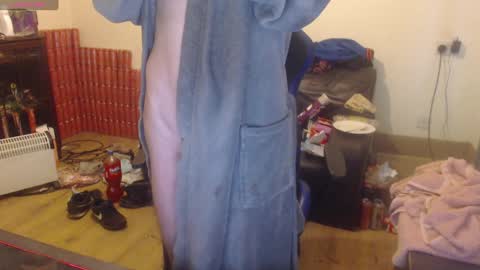 dave online show from December 13, 3:21 pm