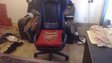 dave online show from April 14, 3:18 pm