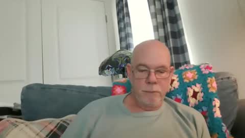 davesfun2 online show from February 1, 2:48 pm
