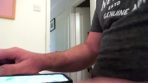 Snapshot of davesu12345 chatting on December 15, 6:37 pm davesu12345 online show from December 15, 6:37 pm