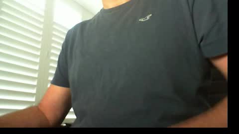 Snapshot of davesu12345 chatting on November 3, 7:20 am davesu12345 online show from November 3, 7:20 am