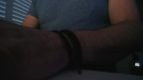 davesu12345 online show from February 12, 7:25 am