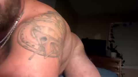 Snapshot of davezzie123456 chatting on October 10, 5:50 am davezzie123456 online show from October 10, 5:50 am