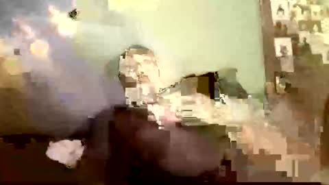 Snapshot of david69992347976413 chatting on February 17, 12:21 am David Berry online show from February 17, 12:21 am
