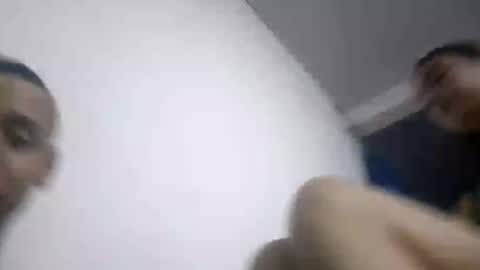 Snapshot of david_20041976 chatting on December 10, 4:24 am david_20041976 online show from December 10, 4:24 am