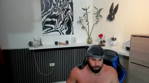 Snapshot of david_janson18 chatting on January 15, 8:34 pm david_janson18 online show from January 15, 8:34 pm