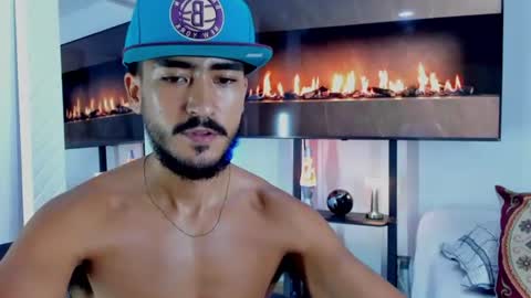 Hey im David that loves to explore and speak their fantasies. Very open talktative and nice. Feel free to chat with me online show from July 11, 12:57 am