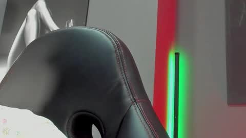 David Jons online show from November 3, 11:48 pm