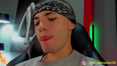 David Jons online show from February 3, 1:15 am