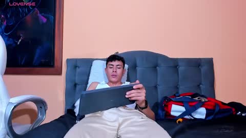 david online show from December 9, 3:33 pm