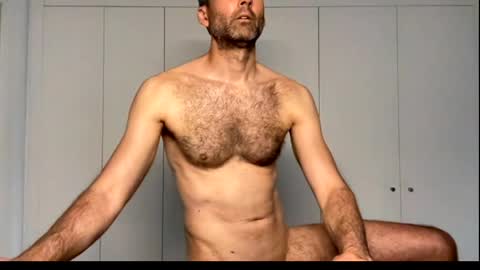Snapshot of david_spanish chatting on May 9, 4:34 pm David Cock online show from May 9, 4:34 pm