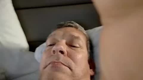 Snapshot of david_stone1969 chatting on January 2, 7:07 pm david_stone1969 online show from January 2, 7:07 pm