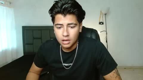 Snapshot of davidbless chatting on June 15, 5:04 pm David Bless online show from June 15, 5:04 pm