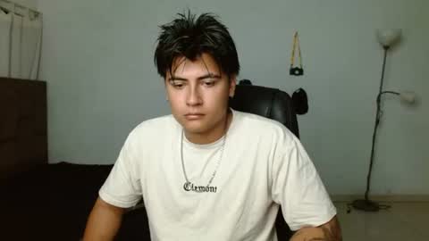Snapshot of davidbless chatting on July 11, 2:25 am David Bless online show from July 11, 2:25 am