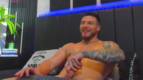 David Blakee online show from February 12, 9:42 am