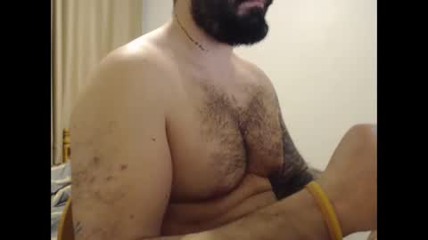 Snapshot of daviddeeb chatting on April 12, 8:58 pm daviddeeb online show from April 12, 8:58 pm