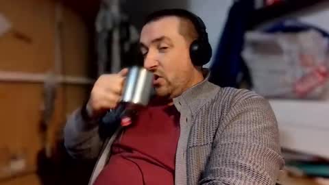 Snapshot of davideo59 chatting on September 27, 12:10 pm davideo59 online show from September 27, 12:10 pm