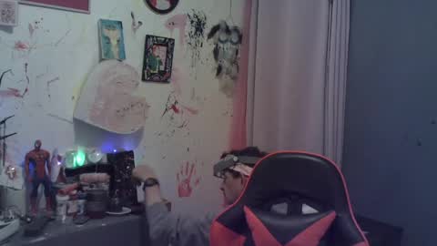 David Lucky 13  online show from April 11, 2:05 am