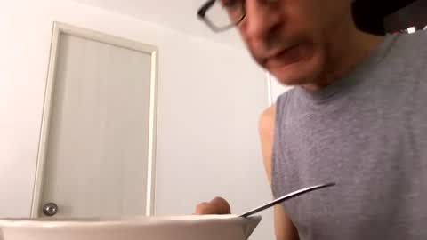Snapshot of davidhumbee chatting on August 1, 4:50 pm David Lucky 13 online show from August 1, 4:50 pm